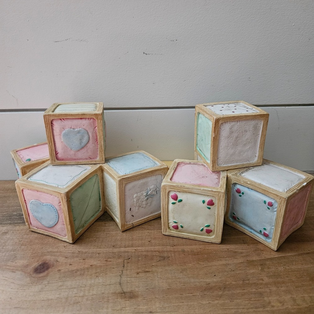 Vintage 1992 Cherished Teddies Stacked / Building Blocks Displayer Base - CRT004